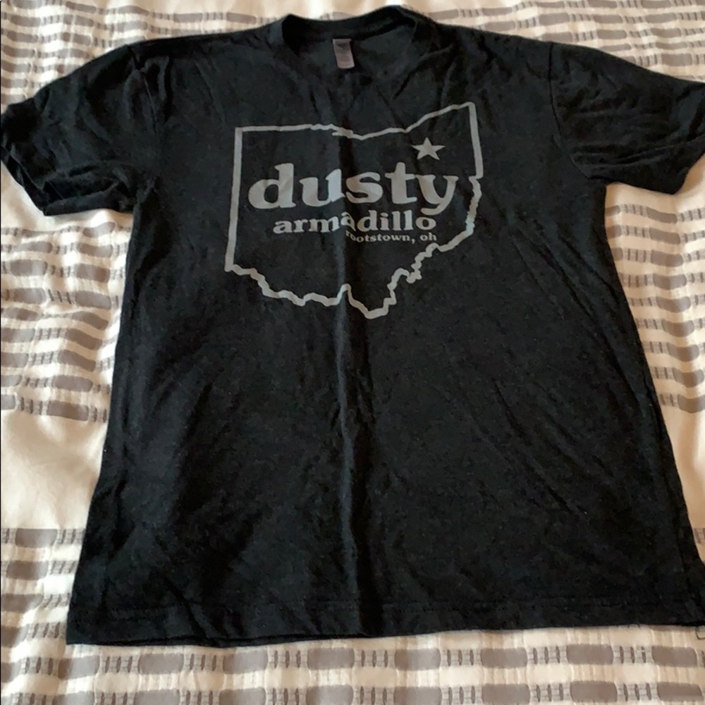 Dusty Armadillo tee